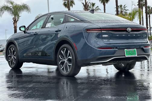 2026 Toyota Crown XLE