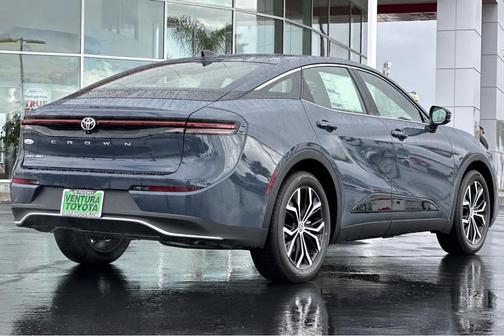 2026 Toyota Crown XLE