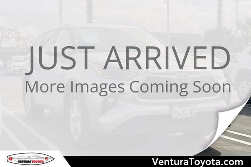 Celestial Silver Metallic 2023 Toyota Highlander LE