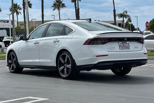 2024 Honda Accord Hybrid Base
