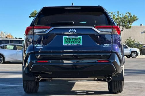 2025 Toyota RAV4 Hybrid SE