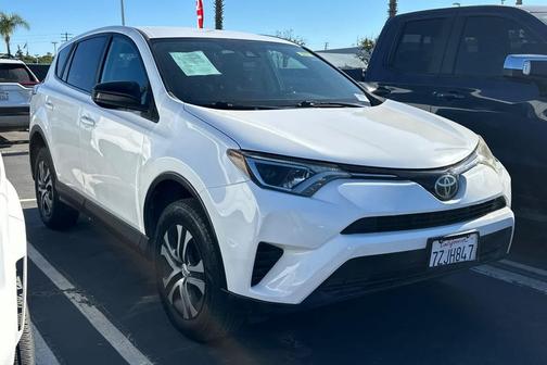 2017 Toyota RAV4 LE