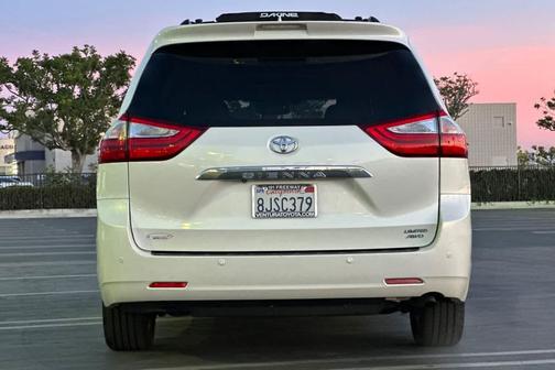2017 Toyota Sienna Limited Premium