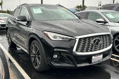 2022 INFINITI QX55 LUXE