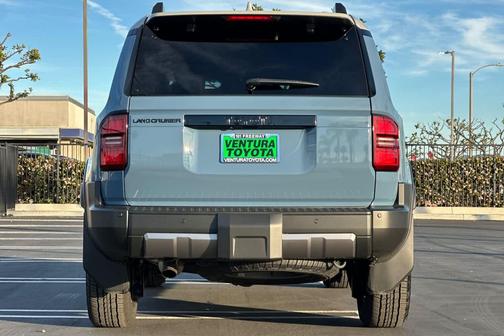 2025 Toyota Land Cruiser Base