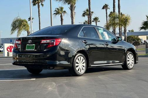 2014 Toyota Camry LE