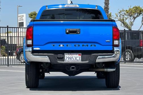 Voodoo Blue 2021 Toyota Tacoma SR5
