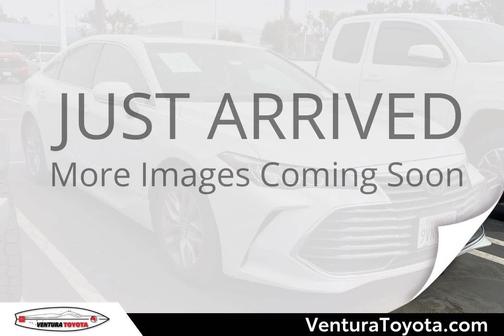 2020 Toyota Avalon Hybrid XLE