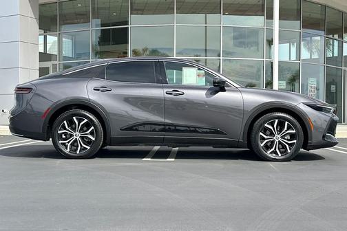 Magnetic Gray Metallic 2024 Toyota Crown XLE