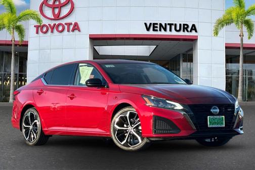 2025 Nissan Altima SR FWD