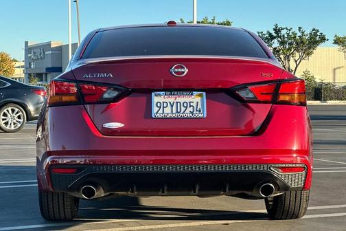 2025 Nissan Altima SR FWD