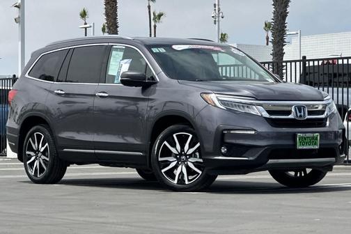 Modern Steel Metallic 2022 Honda Pilot AWD Elite