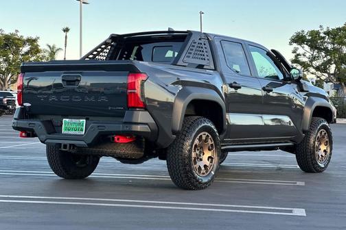 2025 Toyota Tacoma Hybrid Trailhunter
