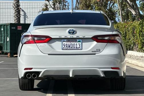 Ice Edge 2022 Toyota Camry SE