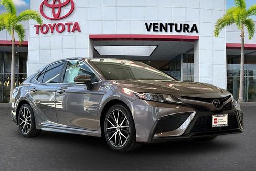 Predawn Gray Mica 2022 Toyota Camry SE