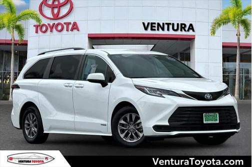 2021 Toyota Sienna LE