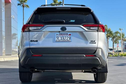 2024 Toyota RAV4 Hybrid XLE Premium