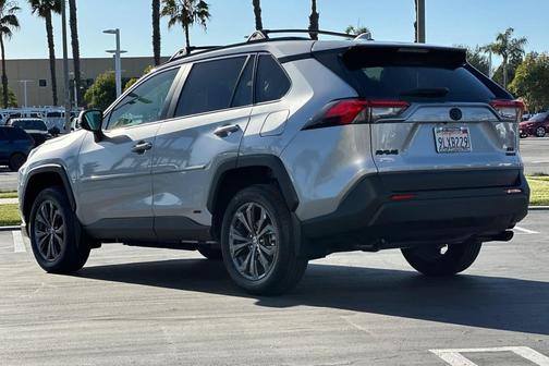 2024 Toyota RAV4 Hybrid XLE Premium