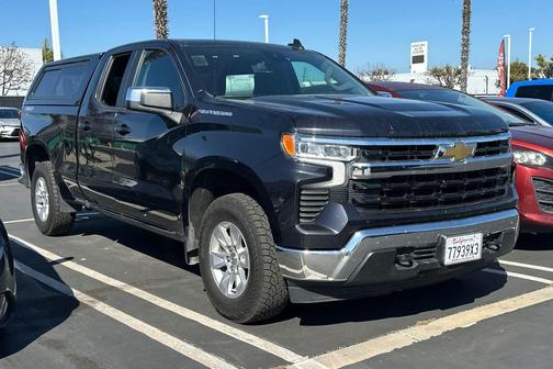 Dark Ash Metallic 2023 Chevrolet Silverado 1500 LT