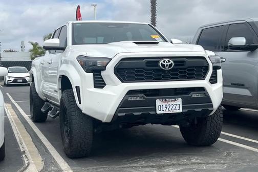 2024 Toyota Tacoma TRD Sport
