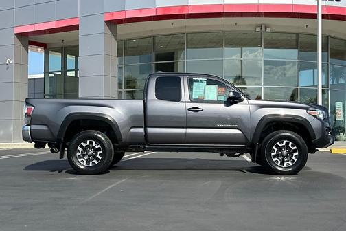 2022 Toyota Tacoma TRD Off Road