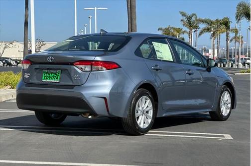 2025 Toyota Corolla Hybrid LE
