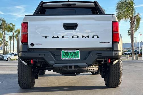 2025 Toyota Tacoma Hybrid Trailhunter