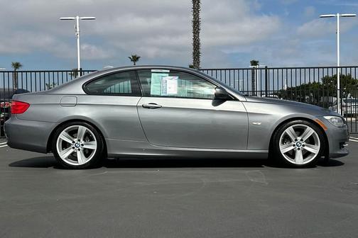 2011 BMW 328 328i