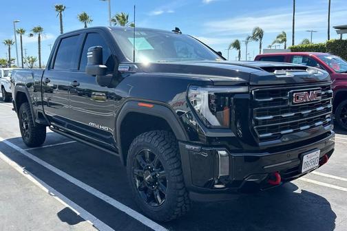 Onyx Black 2024 GMC Sierra 2500 AT4