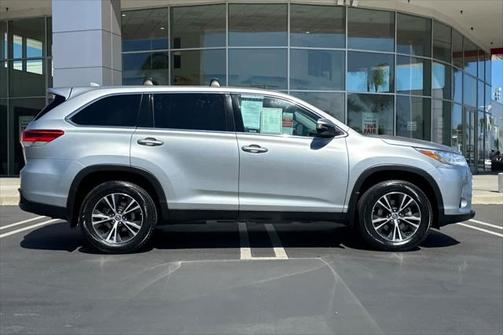 2019 Toyota Highlander LE Plus