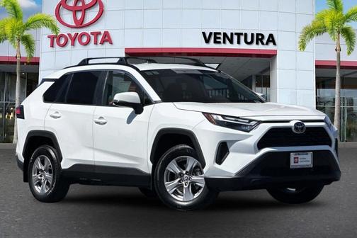 Ice Cap 2025 Toyota RAV4 XLE