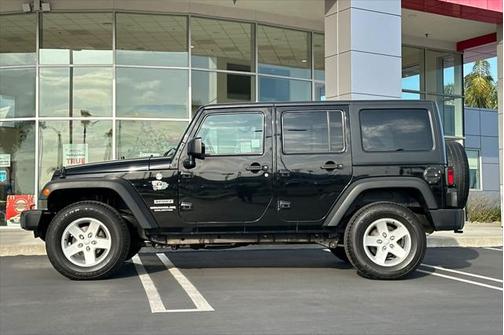 2017 Jeep Wrangler Unlimited Sport