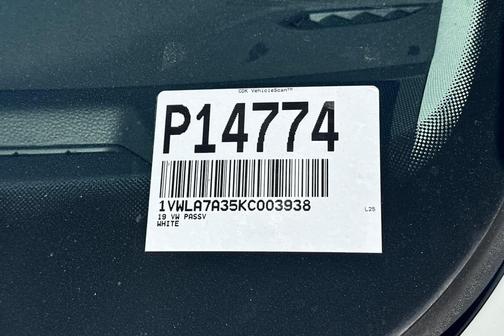 2019 Volkswagen Passat 2.0T Wolfsburg Edition