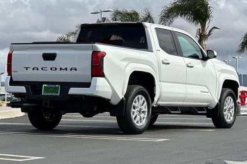 Ice Cap 2026 Toyota Tacoma SR5