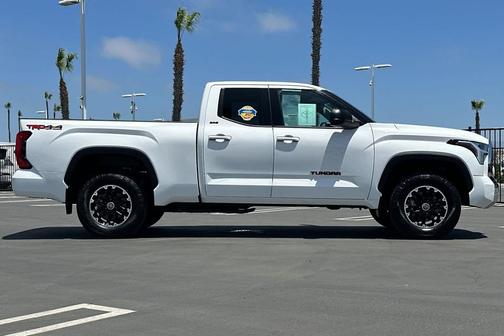 Ice Cap 2023 Toyota Tundra SR5