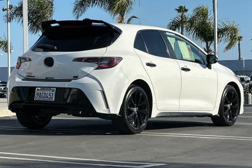 White 2022 Toyota Corolla SE