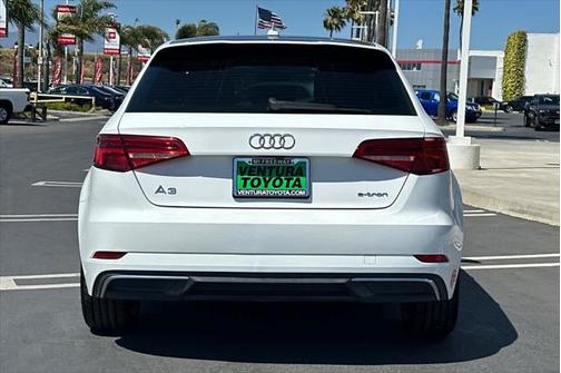 2017 Audi A3 e-tron 1.4T Premium