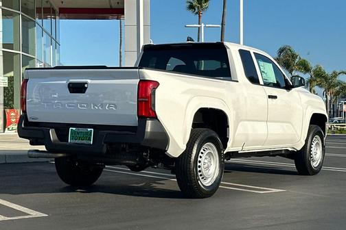 2025 Toyota Tacoma SR