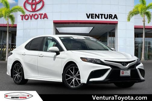 Ice Cap 2024 Toyota Camry SE