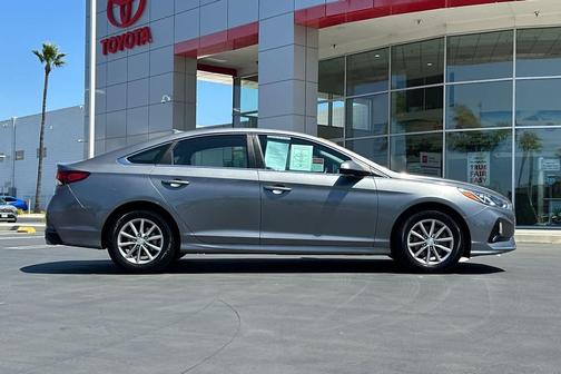 2019 Hyundai SONATA SE