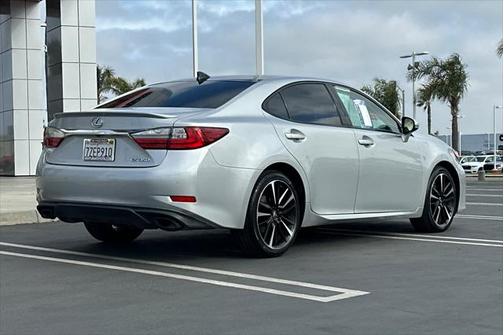 2017 Lexus ES 350 Base