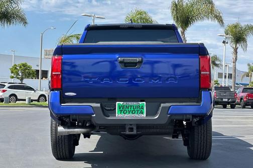 2025 Toyota Tacoma SR5
