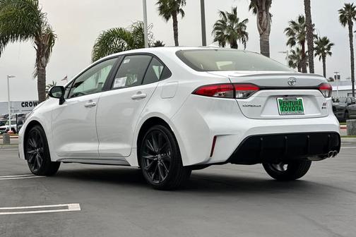 2026 Toyota Corolla Hybrid SE