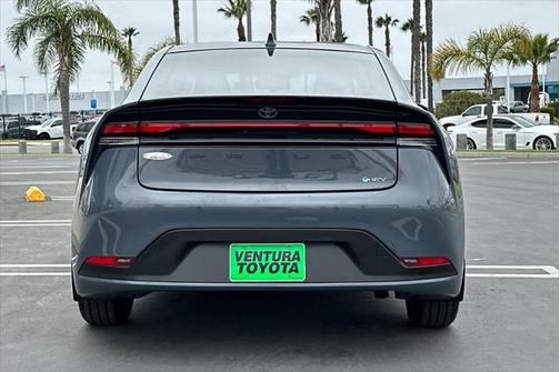 2024 Toyota Prius LE