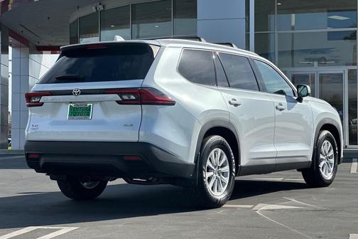 2025 Toyota Grand Highlander Hybrid XLE