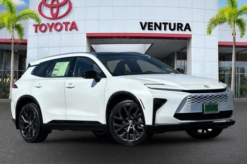 Oxygen White 2026 Toyota Crown Signia Limited