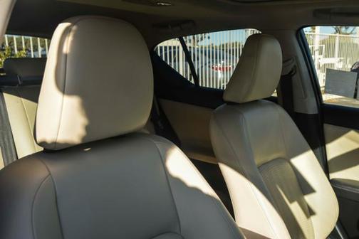 2012 Lexus CT 200h Premium