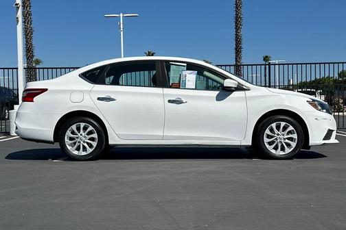 2018 Nissan Sentra SV