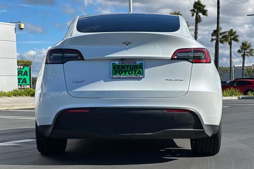 2023 Tesla Model Y AWD