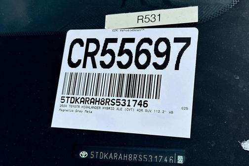 2024 Toyota Highlander Hybrid XLE